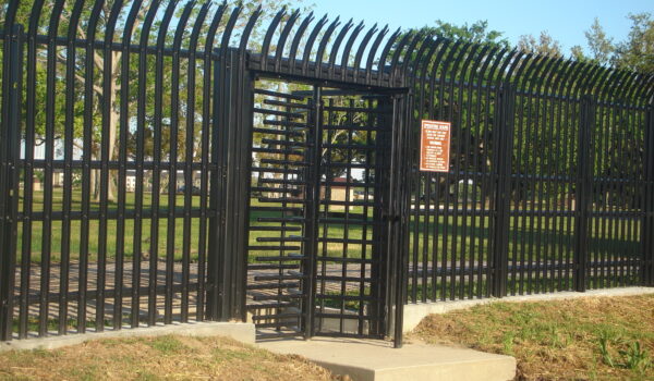 Anticlimb Gates With Turnstile